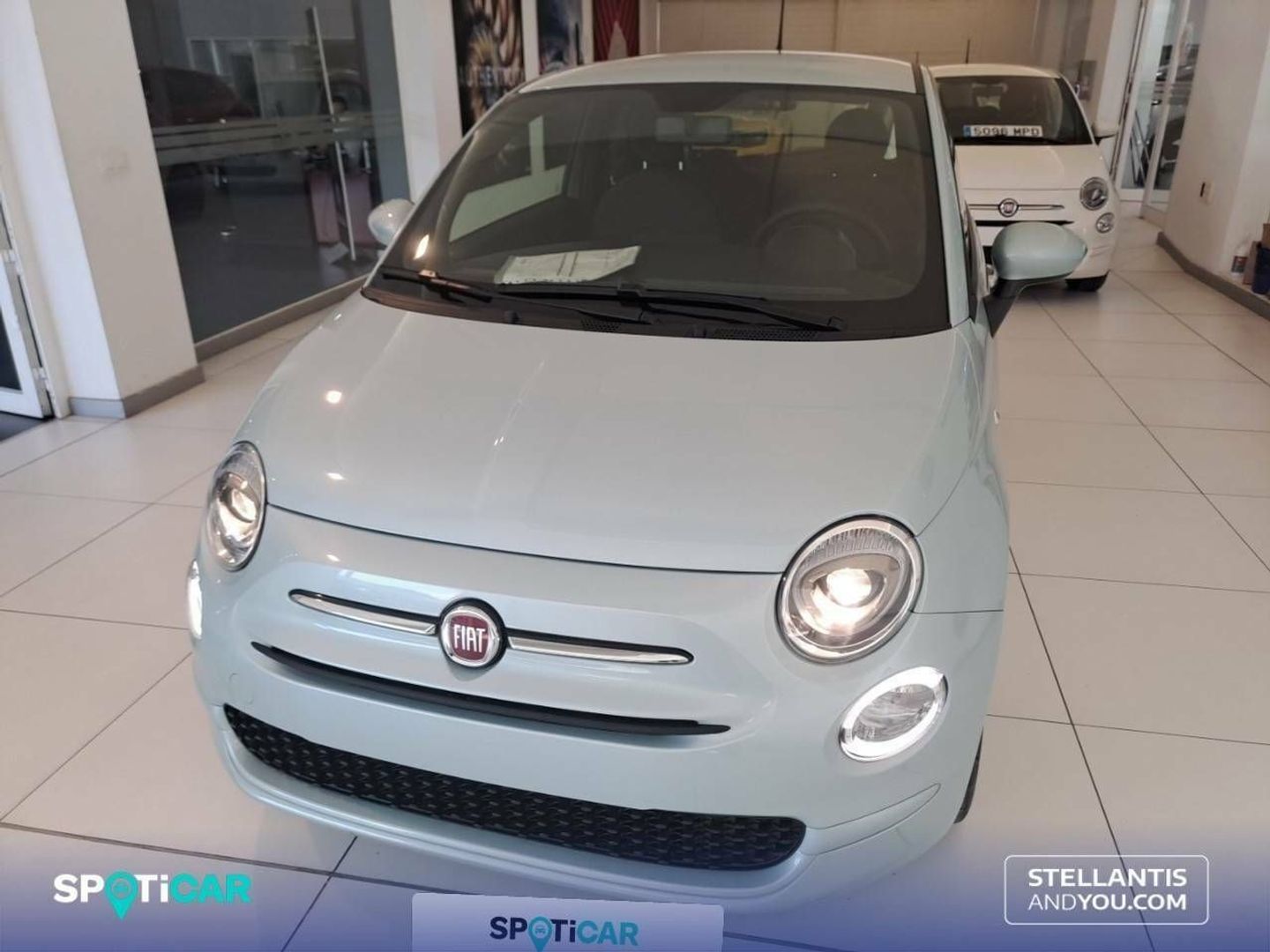 Fiat 500 1.0 Hybrid Club 51 kW (70 CV)