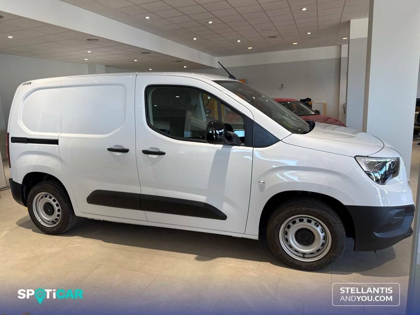 Opel Combo Cargo 1.5 Diesel L 650kg 75 kW (102 CV)