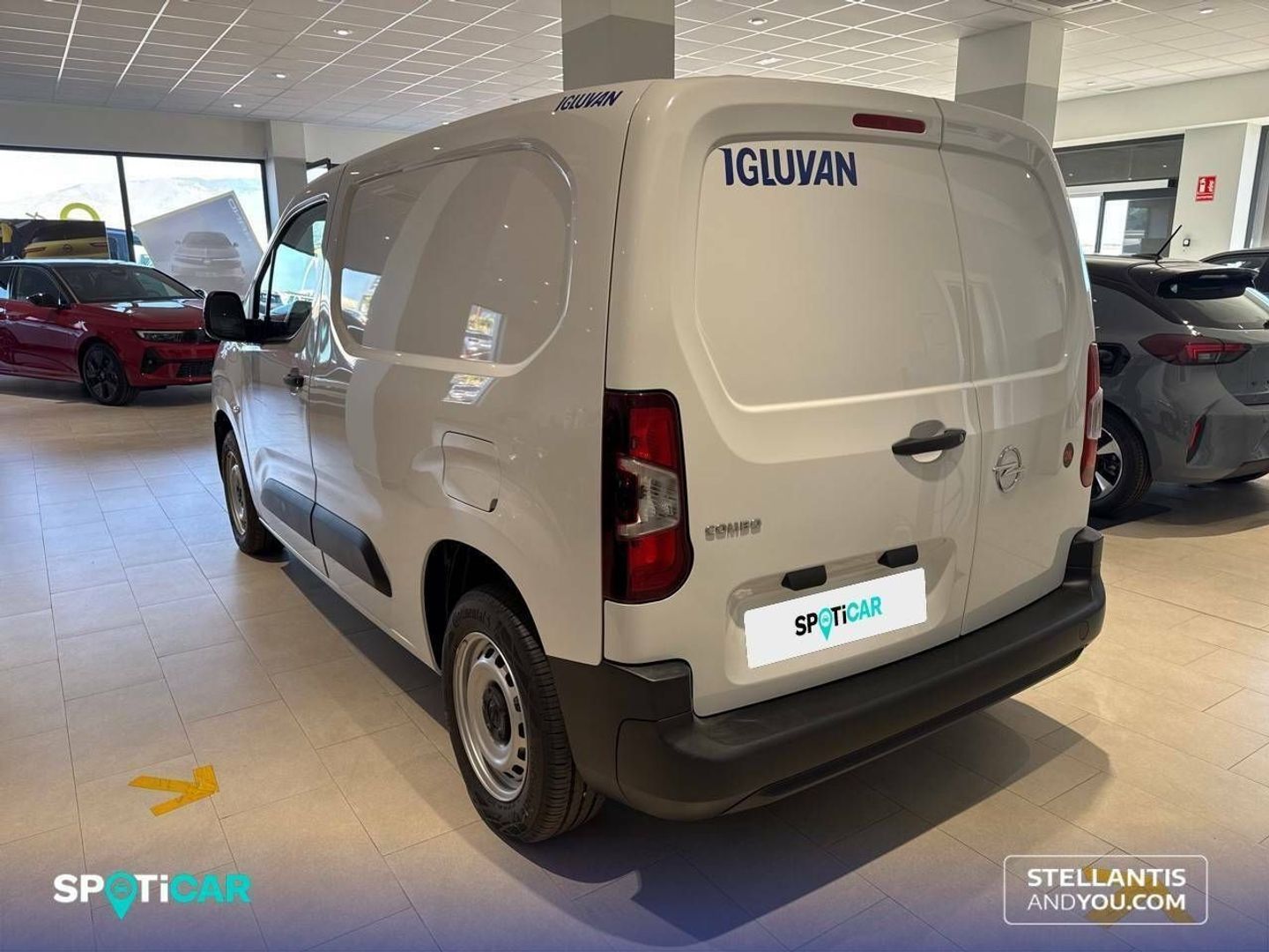 Opel Combo Cargo 1.5 Diesel L 650kg 75 kW (102 CV)