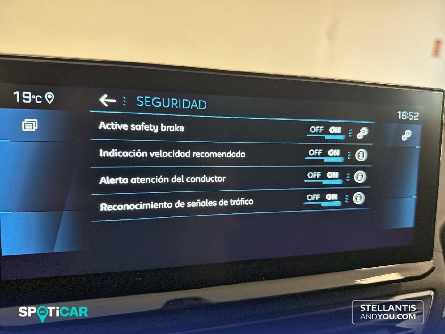Peugeot 3008 BlueHDi 130 S&S Allure Pack EAT8 96 kW (130 CV)