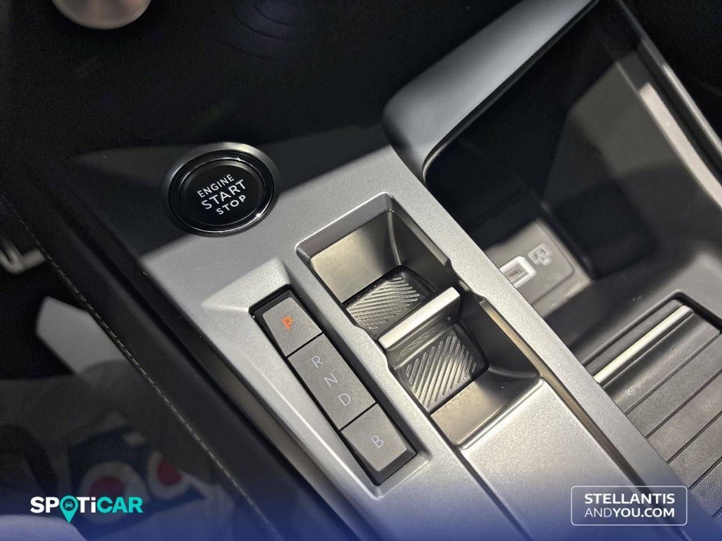Peugeot 308 Hybrid 225 GT eEAT8 165 kW (225 CV)