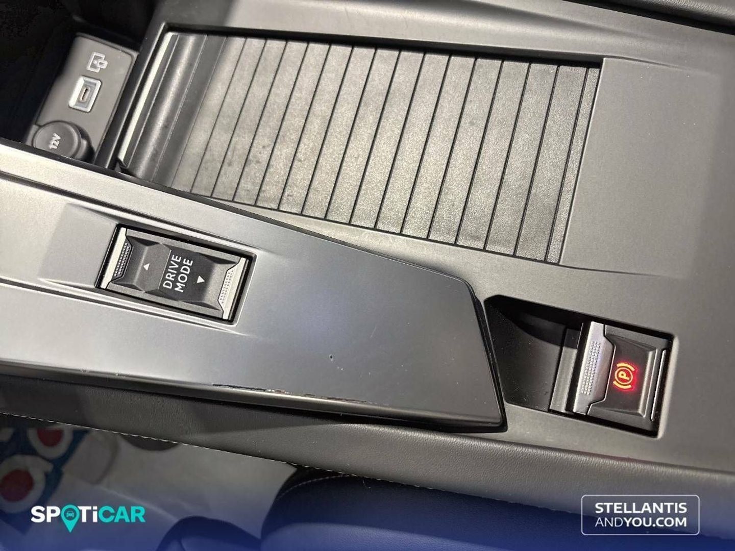 Peugeot 308 Hybrid 225 GT eEAT8 165 kW (225 CV)