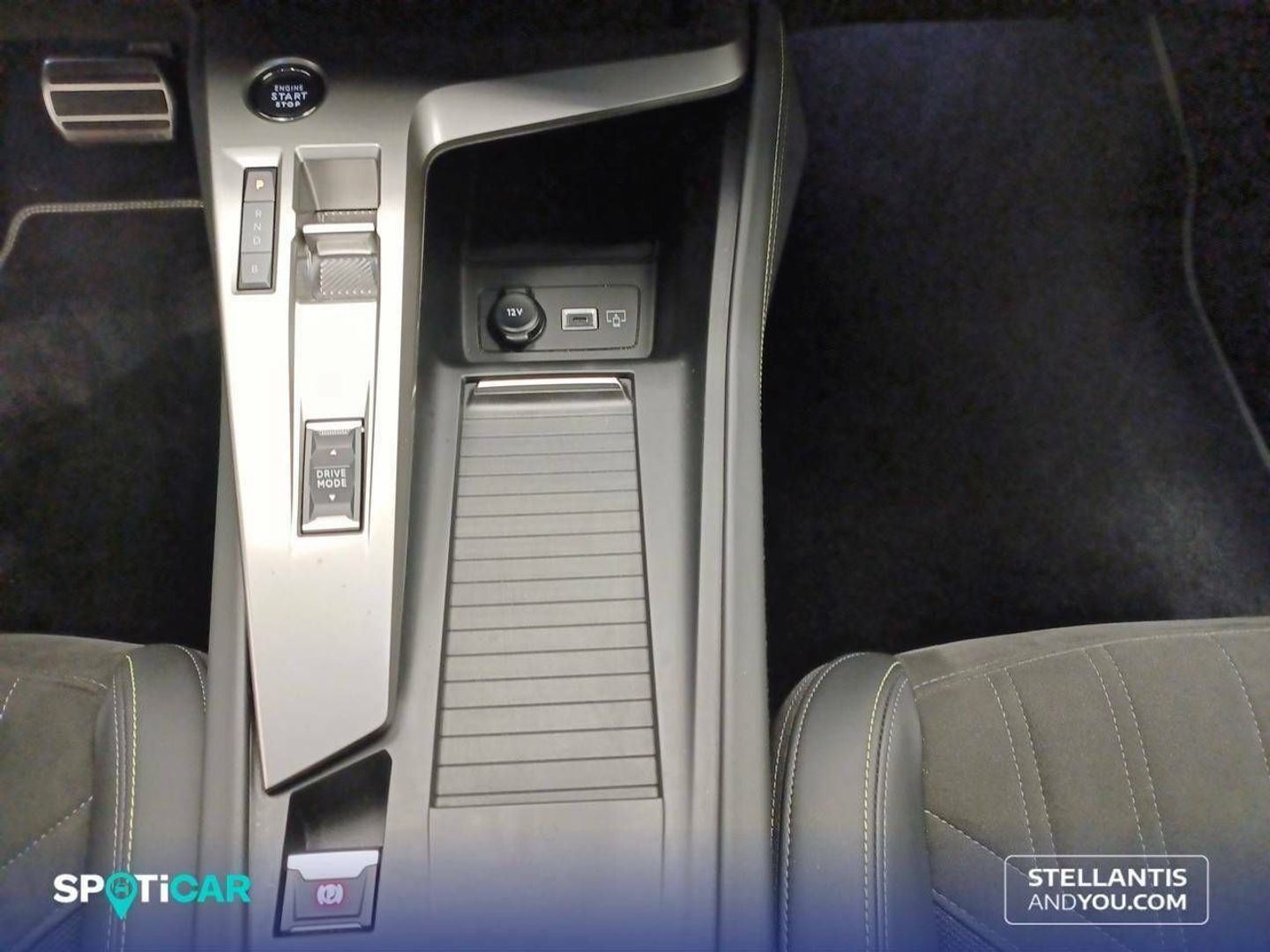 Peugeot 408 GT PHEV 180 e-EAT8 133 kW (181 CV)