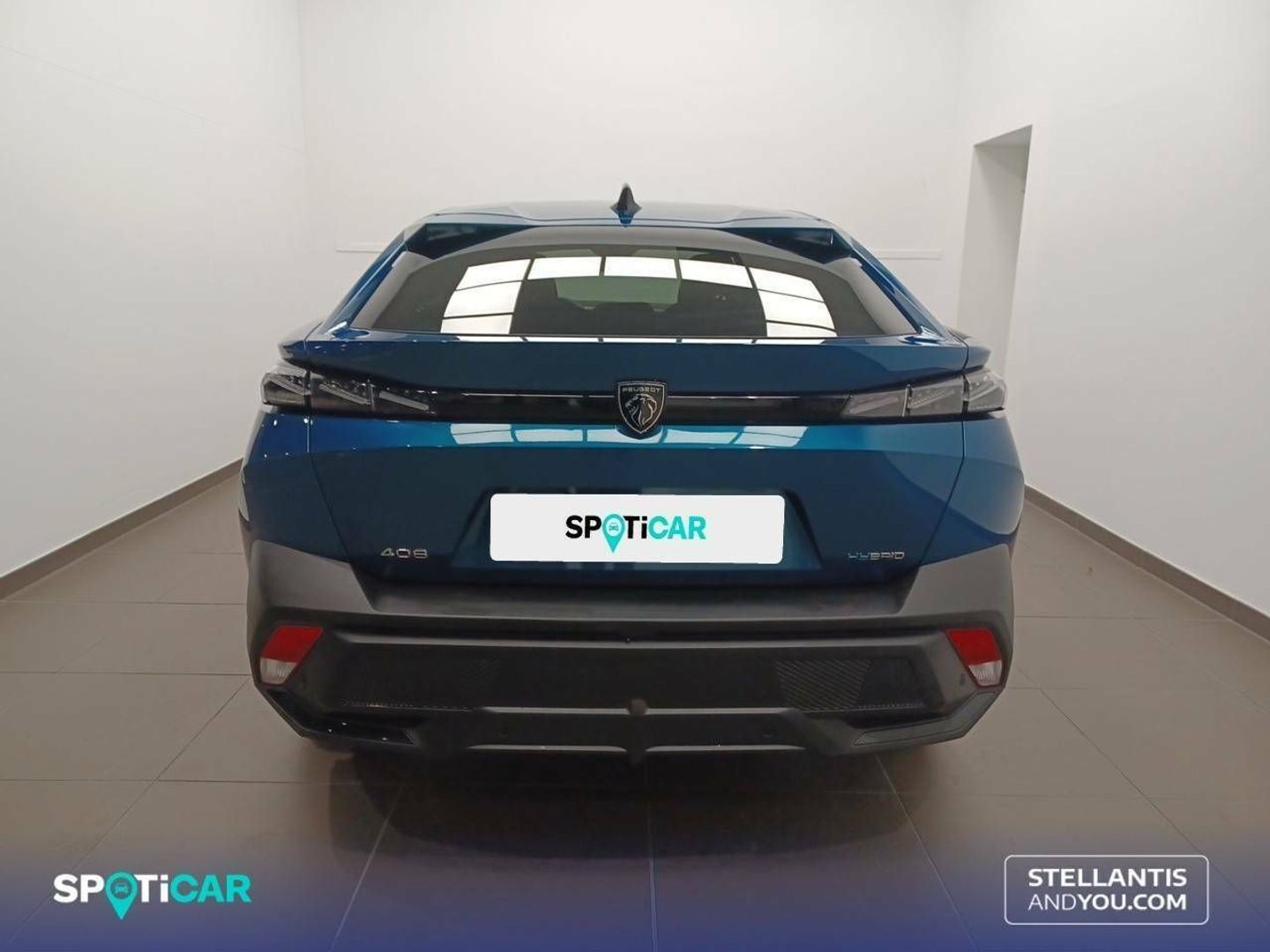 Peugeot 408 GT PHEV 180 e-EAT8 133 kW (181 CV)