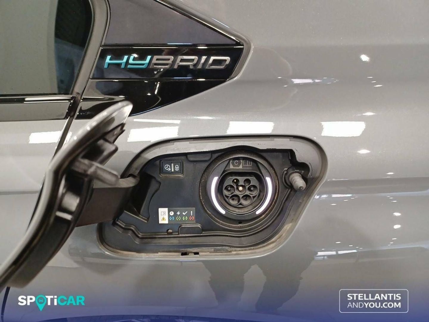 Peugeot 508 Hybrid 225 GT e-EAT8 165 kW (225 CV)