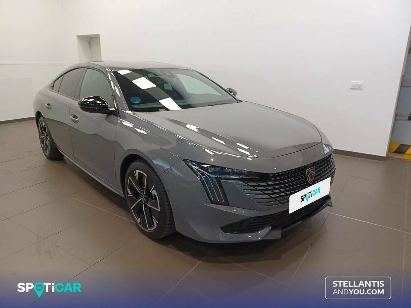 Peugeot 508 Hybrid 225 GT e-EAT8 165 kW (225 CV)