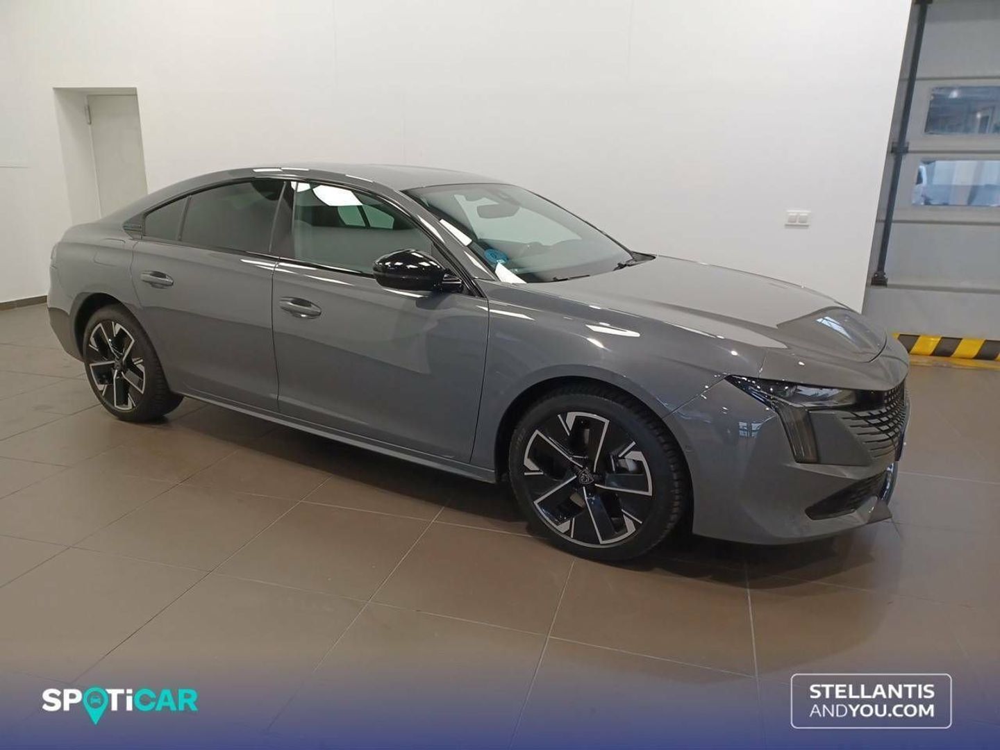 Peugeot 508 Hybrid 225 GT e-EAT8 165 kW (225 CV)