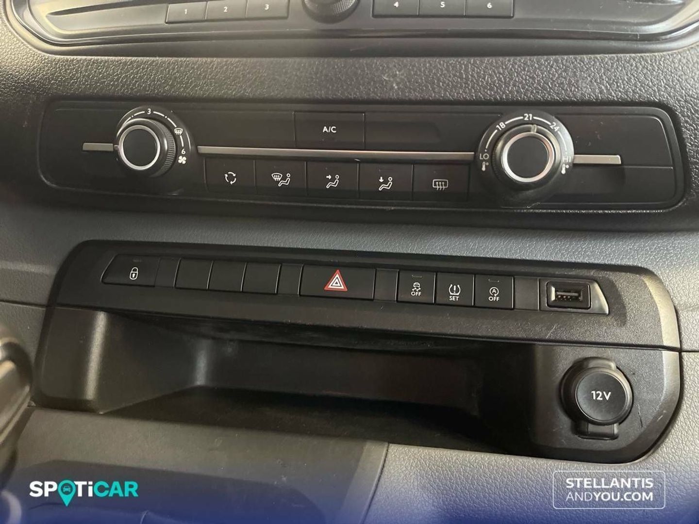 Peugeot Expert Combi BlueHDi 120 S&S Standard 88 kW (120 CV)