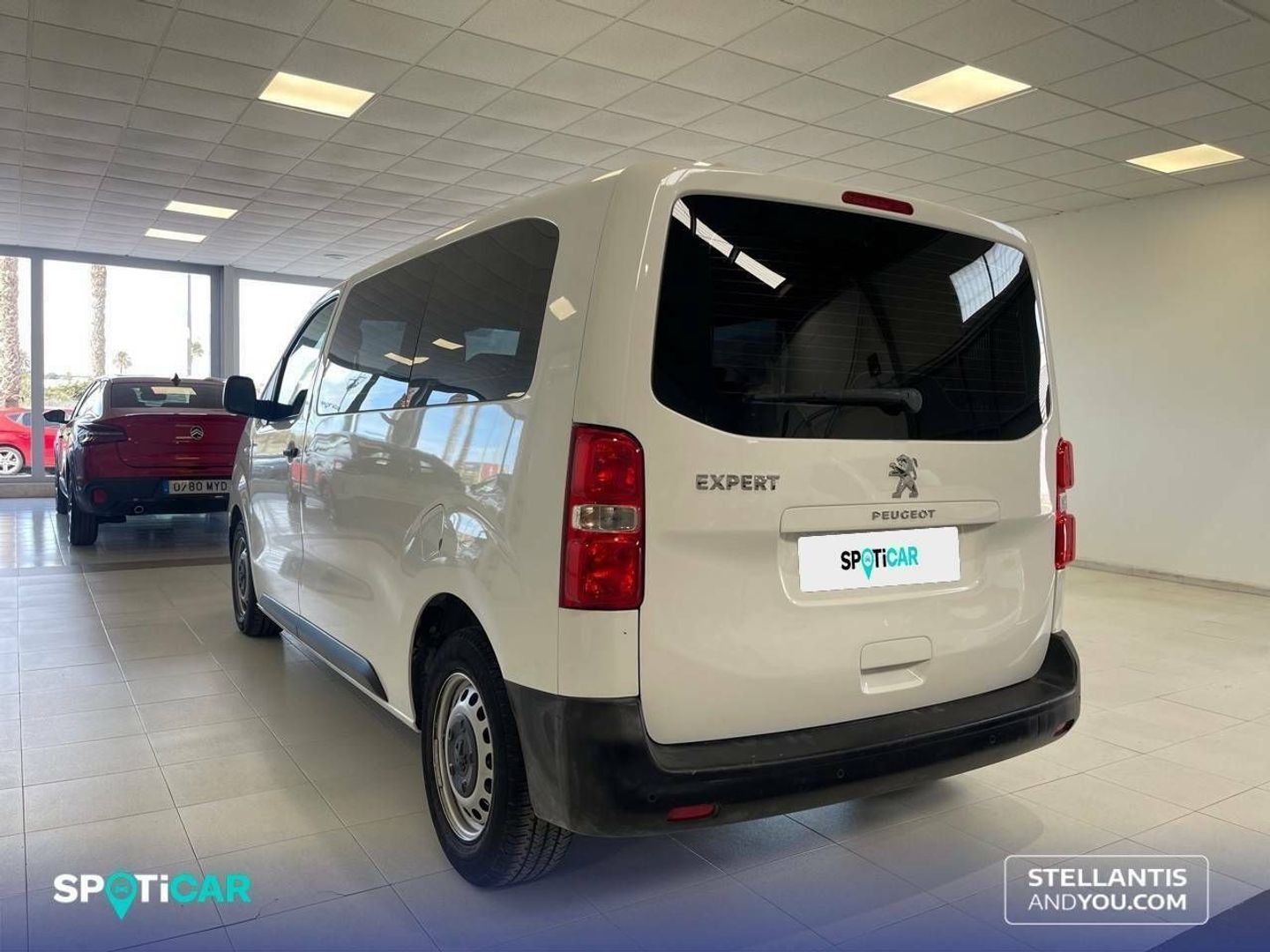 Peugeot Expert Combi BlueHDi 120 S&S Standard 88 kW (120 CV)