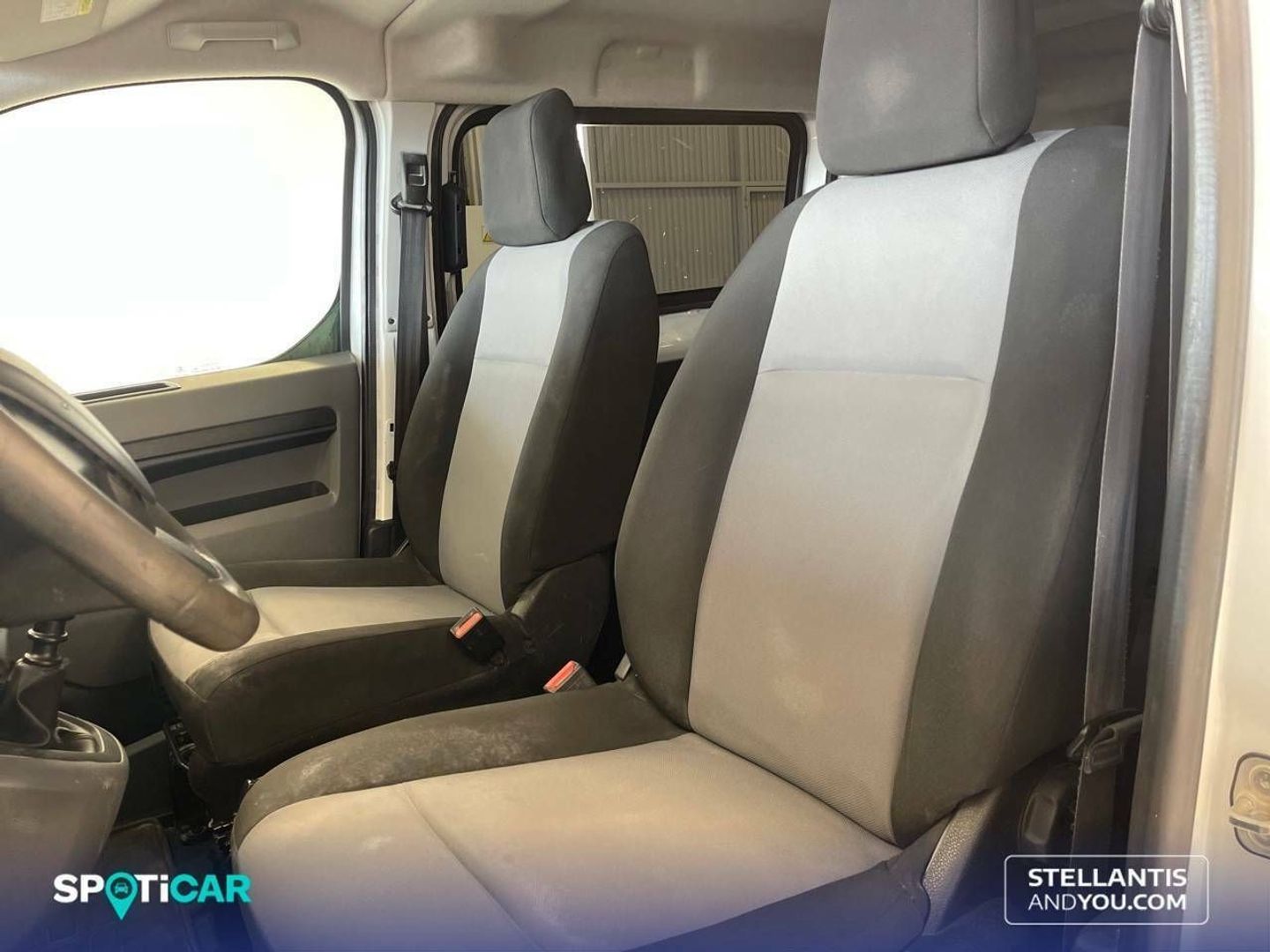 Peugeot Expert Combi BlueHDi 120 S&S Standard 88 kW (120 CV)