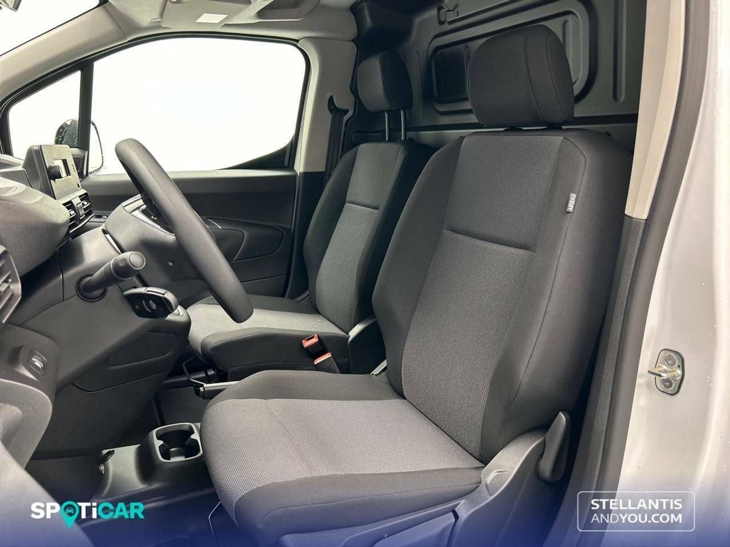 Peugeot Partner Furgon BlueHDi 100 Standard 600kg 75 kW (102 CV)