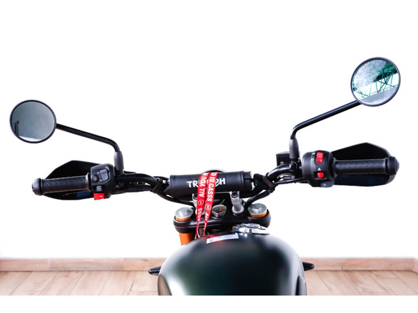 Triumph Scrambler 400 X