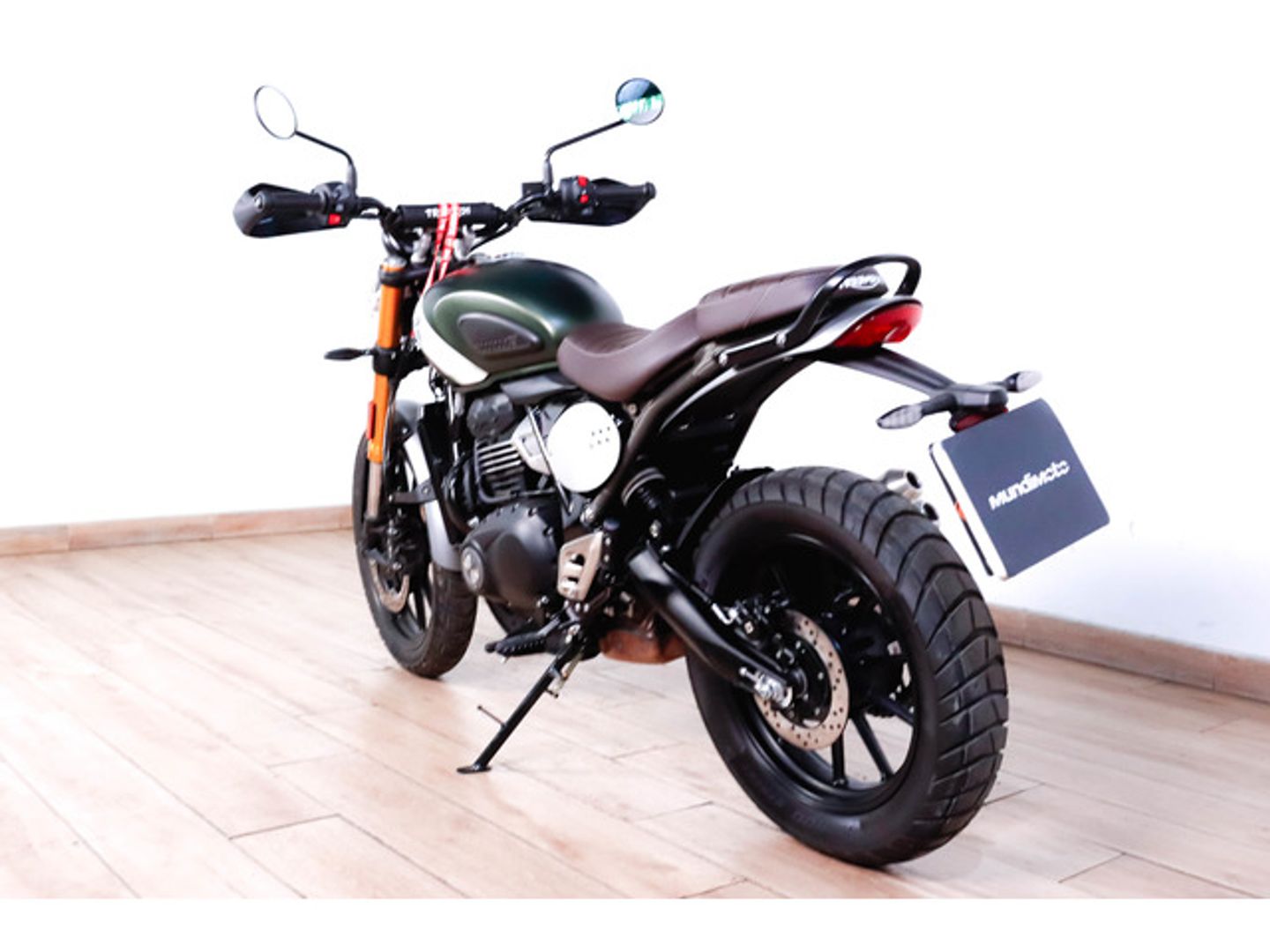 Triumph Scrambler 400 X