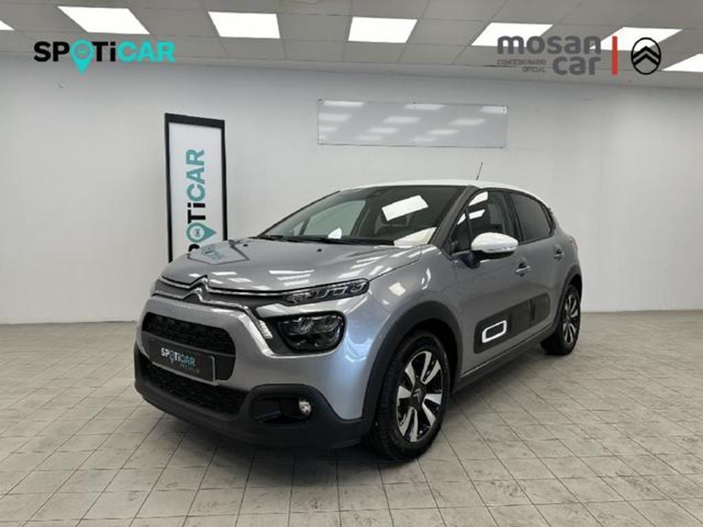 Citroen C3 PureTech 82 Shine 61 kW (83 CV) Gris Plata Compact