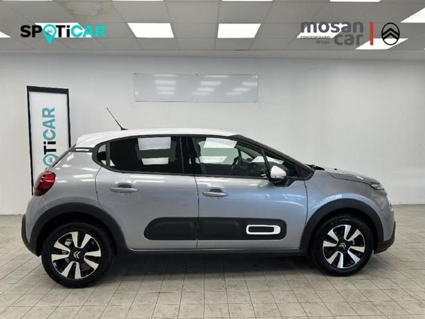 Citroen C3 PureTech 82 Shine 61 kW (83 CV)