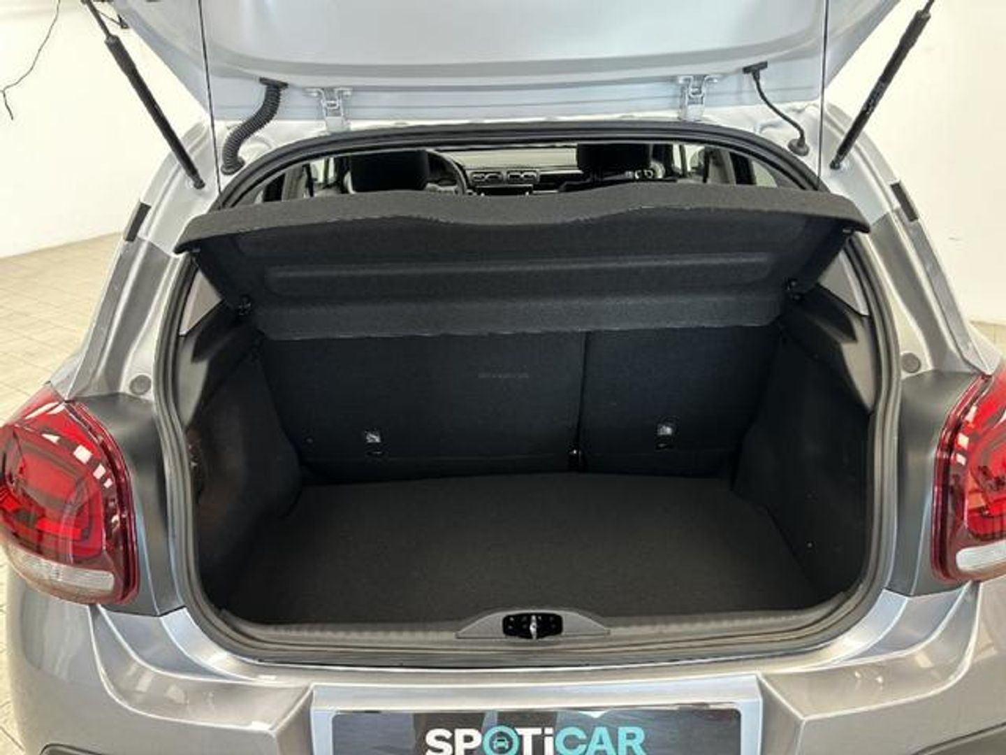 Citroen C3 PureTech 82 Shine 61 kW (83 CV)
