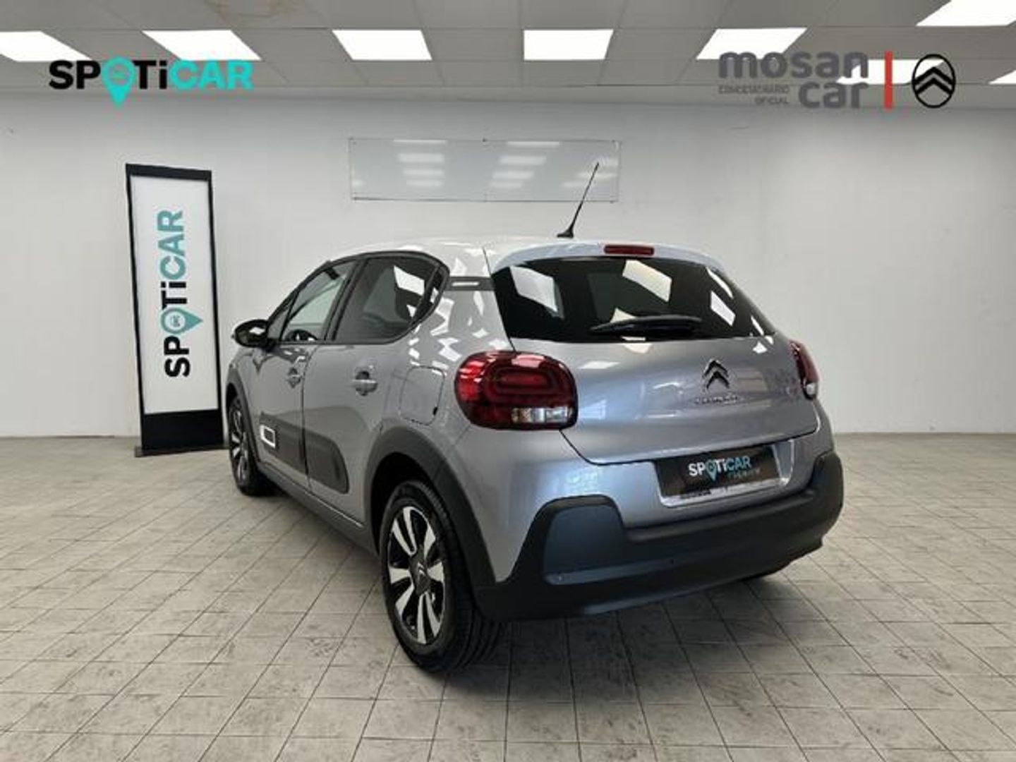Citroen C3 PureTech 82 Shine 61 kW (83 CV)