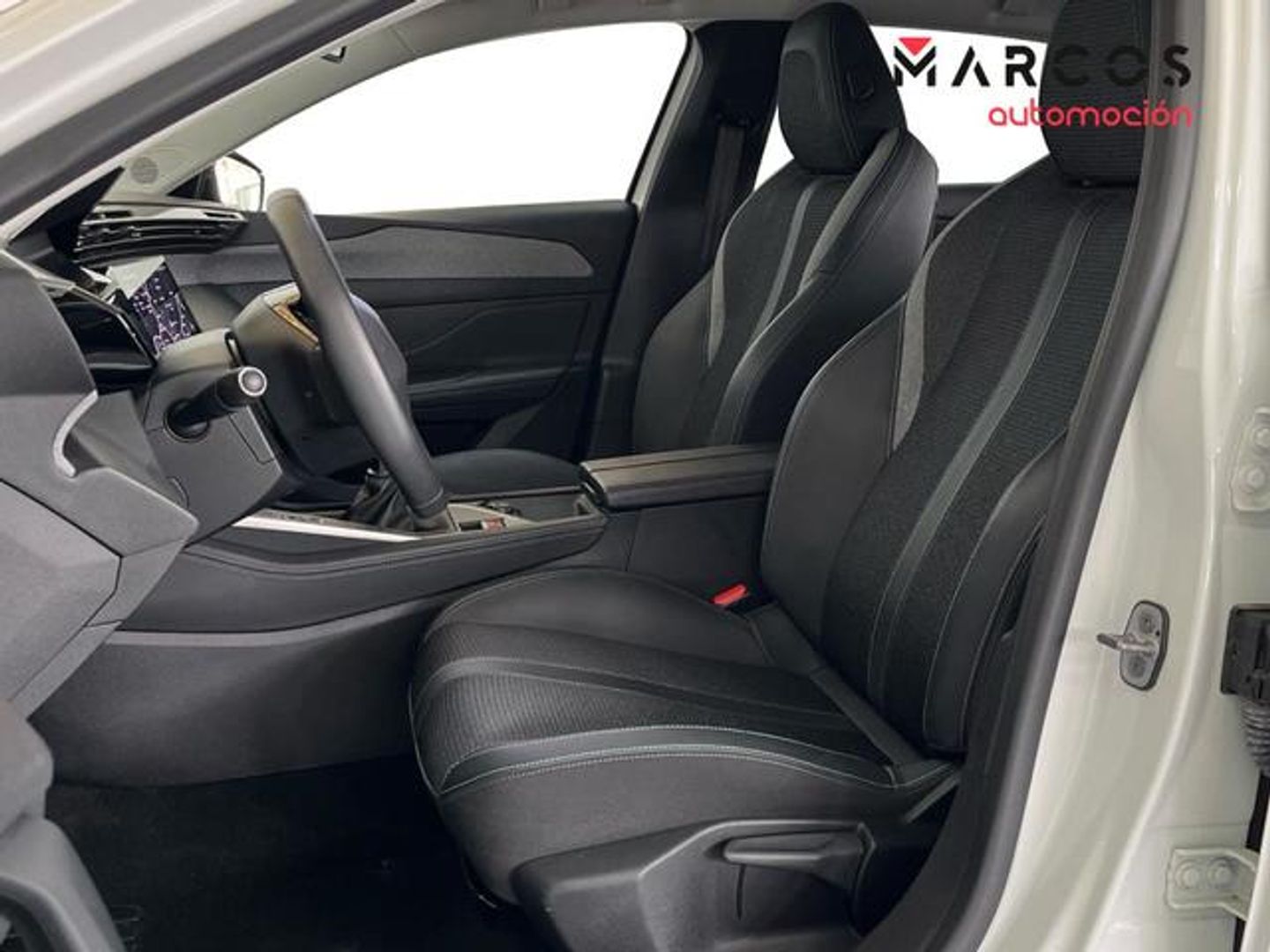 Peugeot 308 PureTech 130 S&S Allure 96 kW (130 CV)
