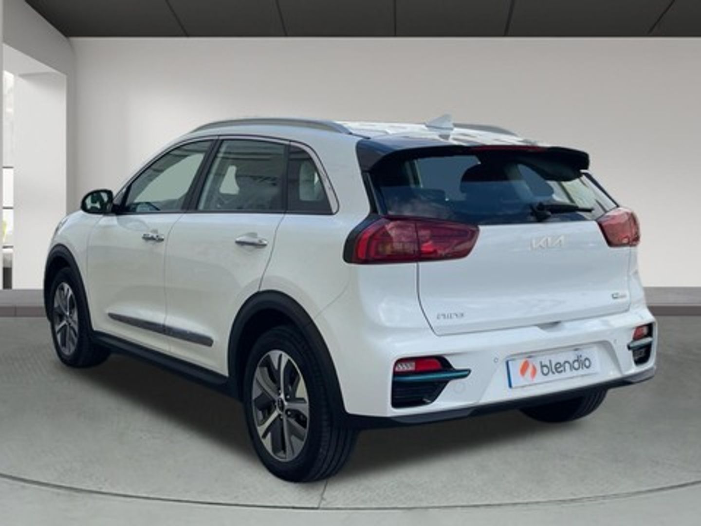 Kia e-Niro Drive (Long Range) 150 kW (204 CV)
