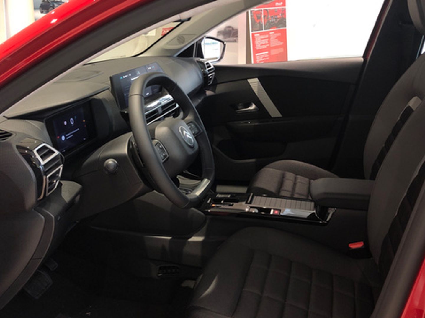 Citroen C4 X Hybrid 136 e-DCS6 Plus 100 kW (136 CV)