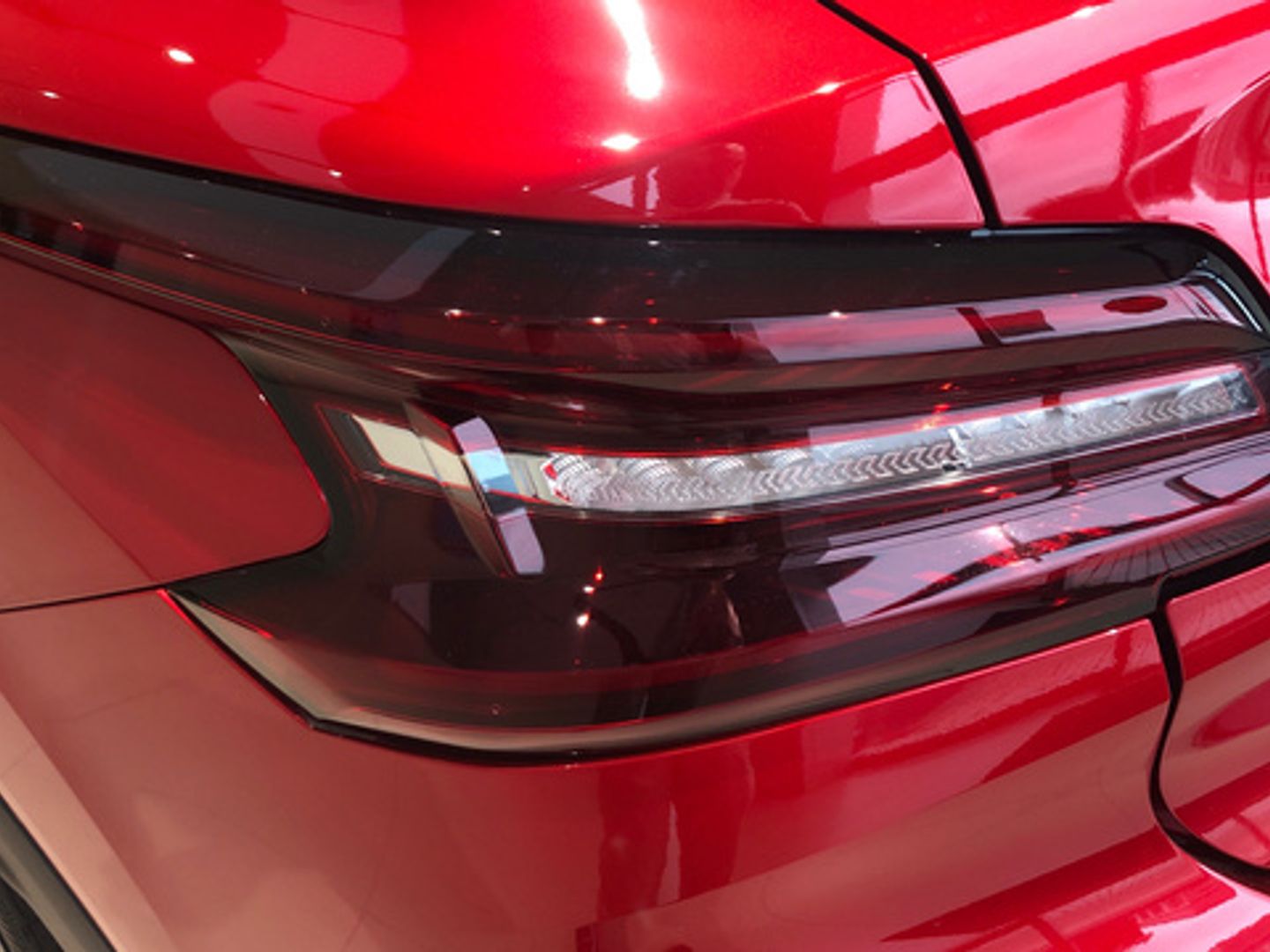 Citroen C4 X Hybrid 136 e-DCS6 Plus 100 kW (136 CV)
