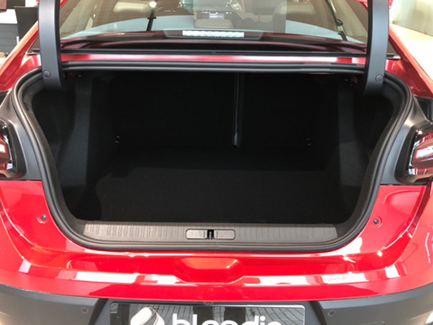 Citroen C4 X Hybrid 136 e-DCS6 Plus 100 kW (136 CV)