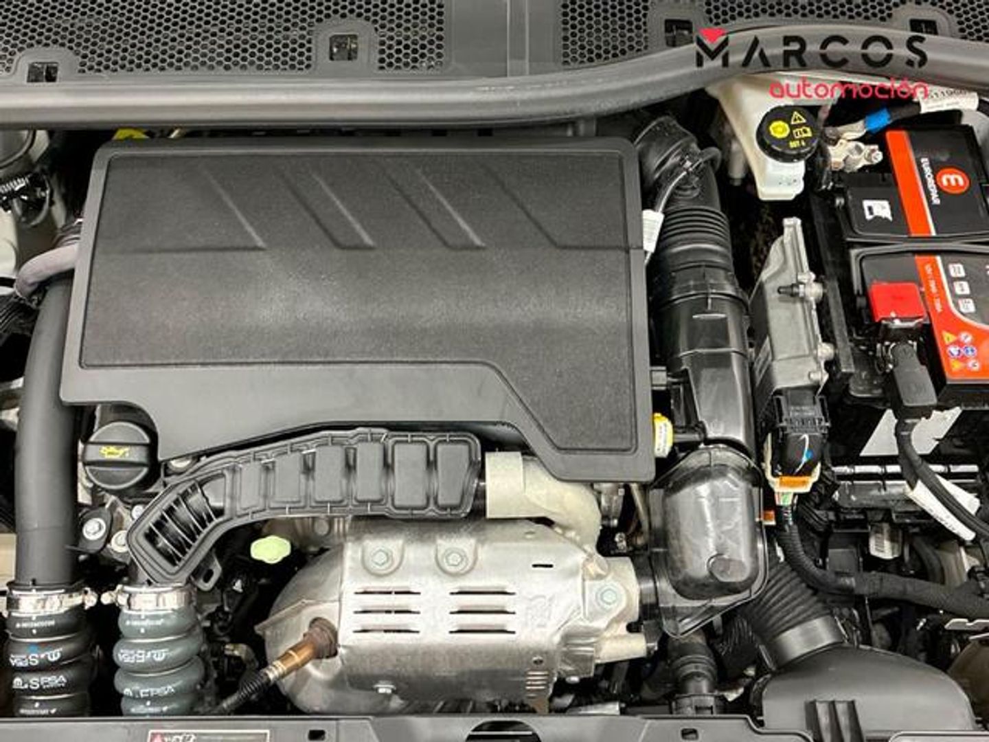 Peugeot 2008 PureTech 130 S&S Allure Pack EAT8 96 kW (130 CV)