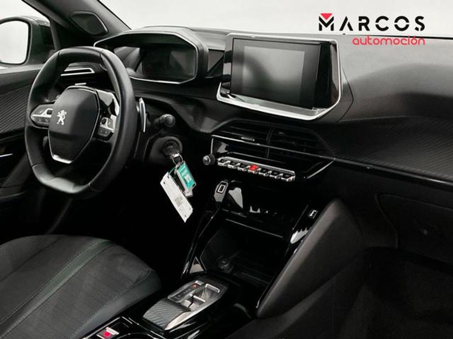 Peugeot 2008 PureTech 130 S&S Allure Pack EAT8 96 kW (130 CV)