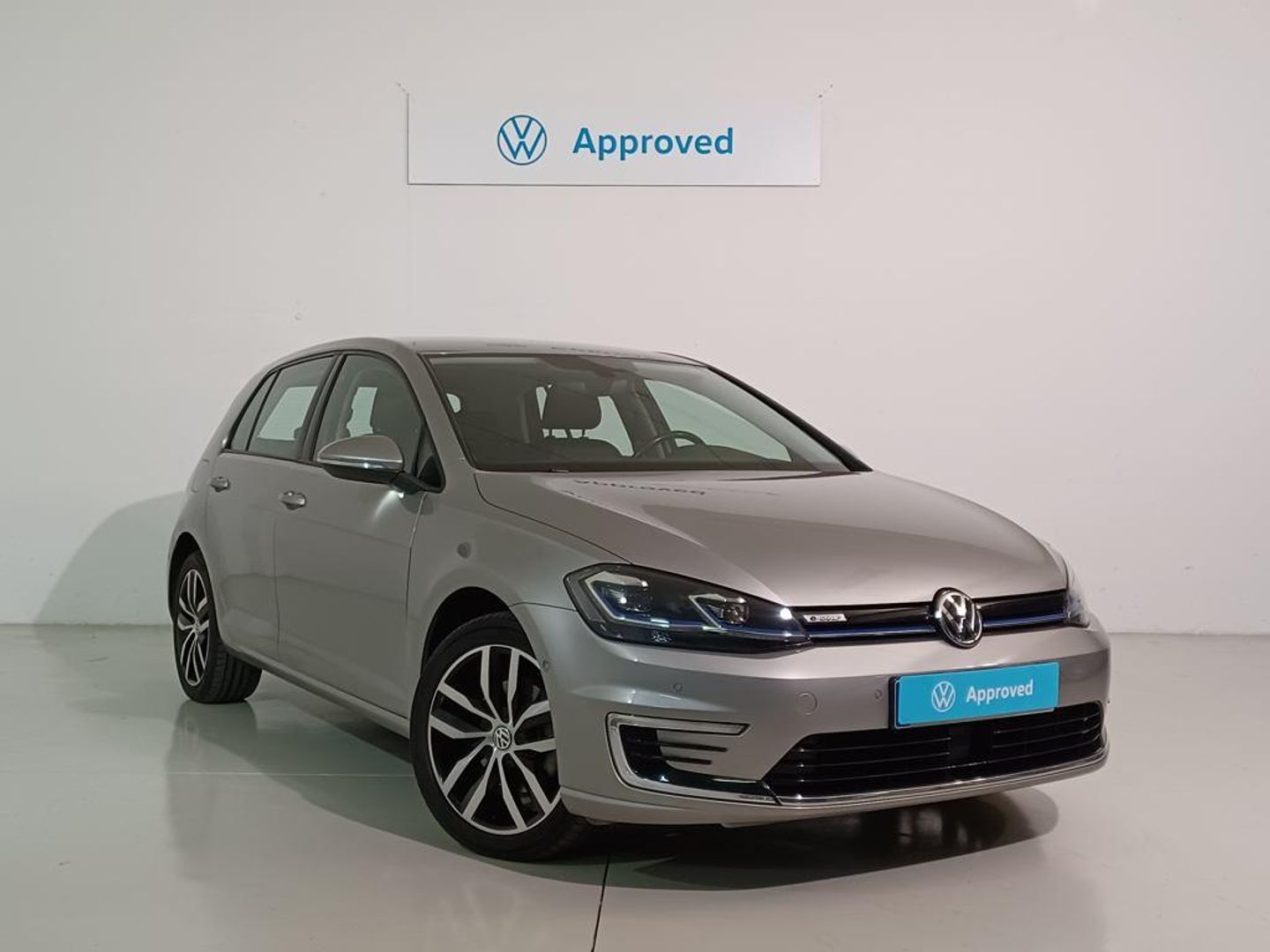 Volkswagen e-Golf e-Golf ePower 100 kW (136 CV) Gris Plata Compact