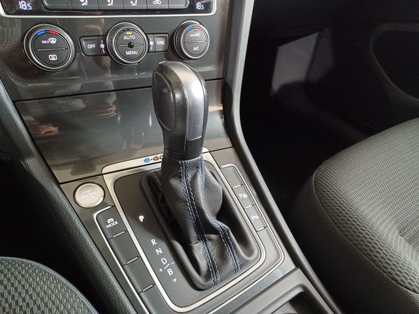 Volkswagen e-Golf e-Golf ePower 100 kW (136 CV)