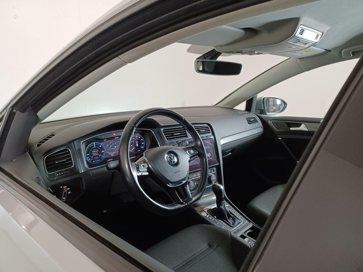 Volkswagen e-Golf e-Golf ePower 100 kW (136 CV)