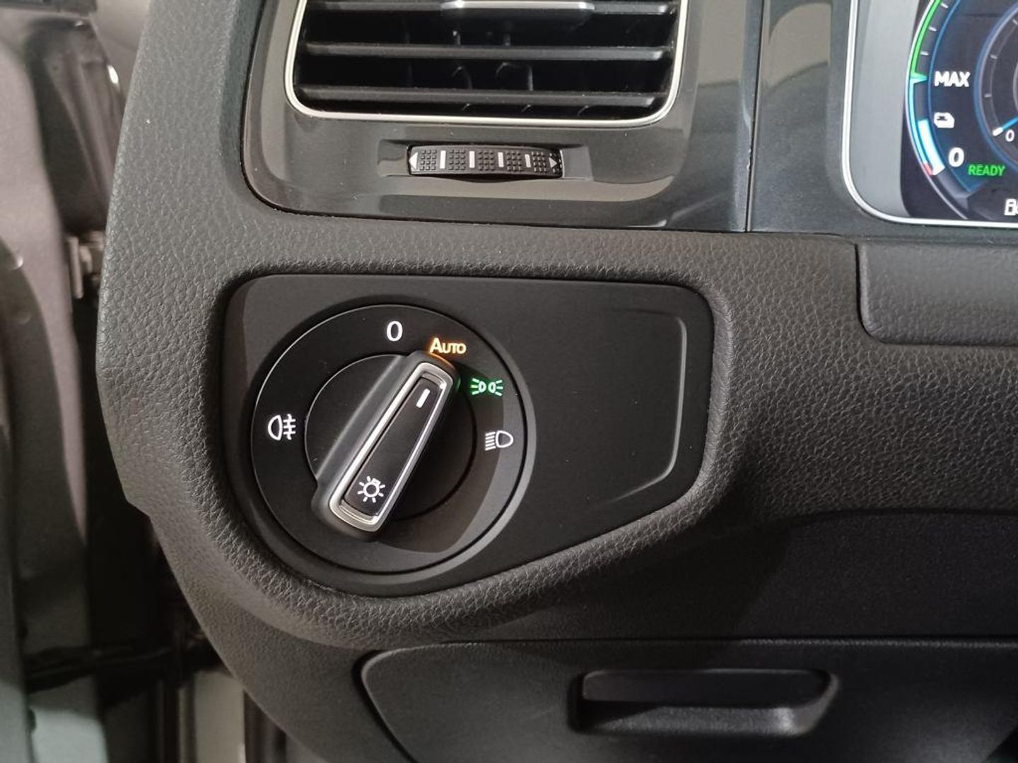 Volkswagen e-Golf e-Golf ePower 100 kW (136 CV)