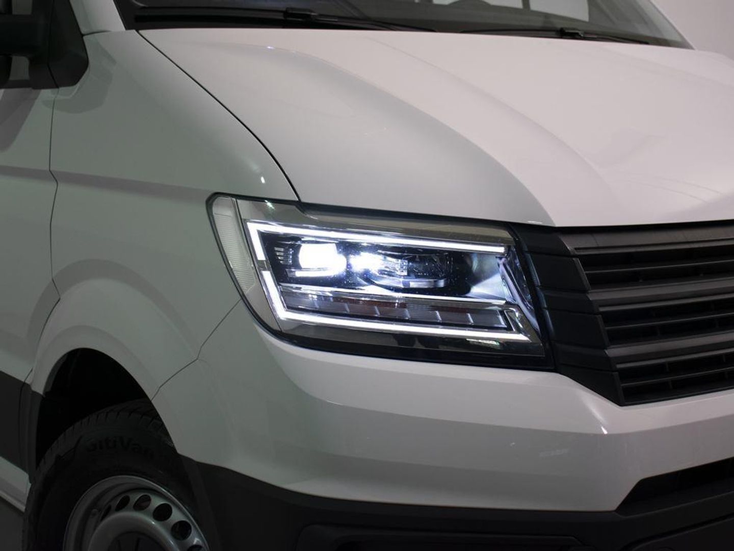 Volkswagen Crafter Furgon Batalla Media TN 2.0 TDI 103 kW (140 CV) 3.500