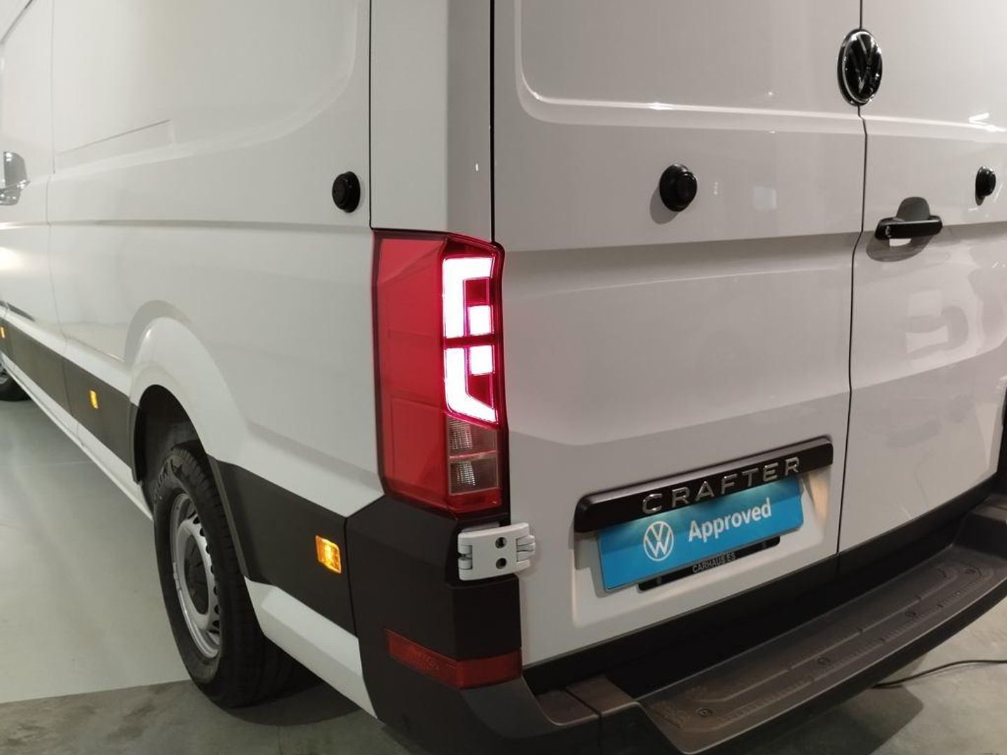 Volkswagen Crafter Furgon Batalla Larga TA 2.0 TDI 103 kW (140 CV) 3.500