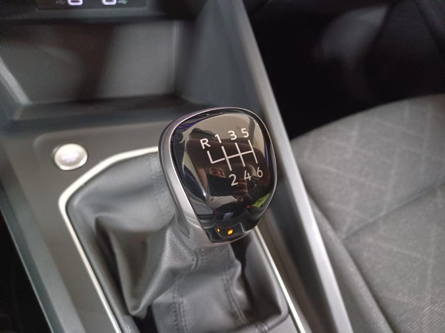 Volkswagen Golf Variant Life 2.0 TDI 85 kW (115 CV)