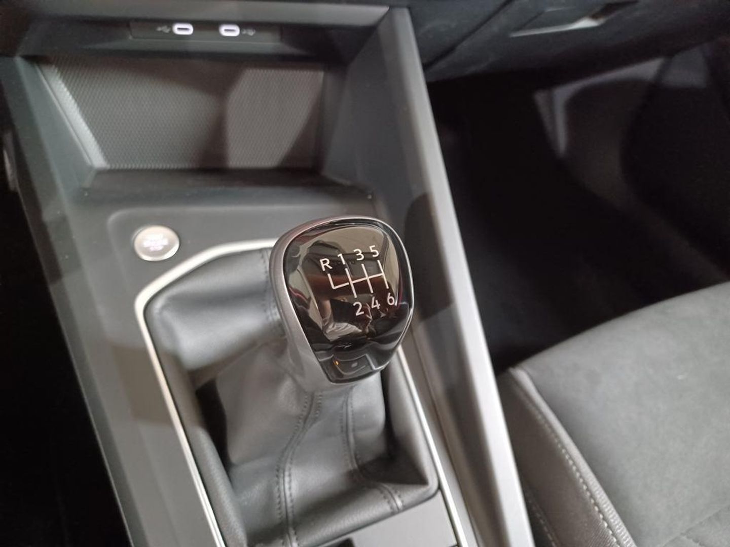 Volkswagen Golf Variant Life 2.0 TDI 85 kW (115 CV)