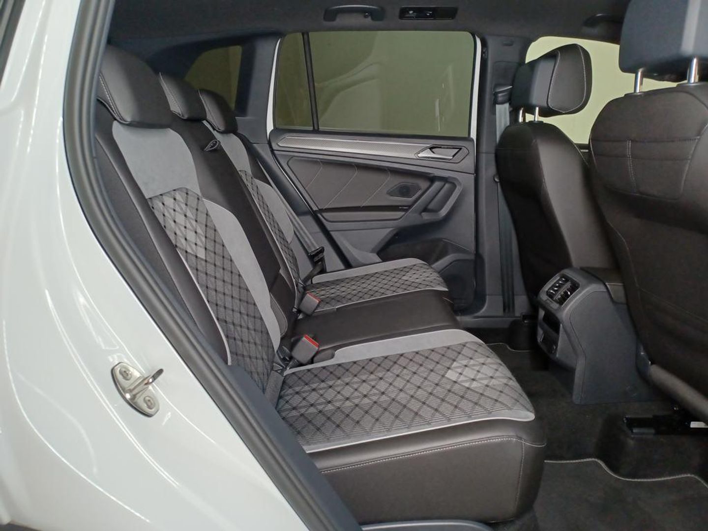 Volkswagen Tiguan R-Line 1.5 TSI 110 kW (150 CV) DSG
