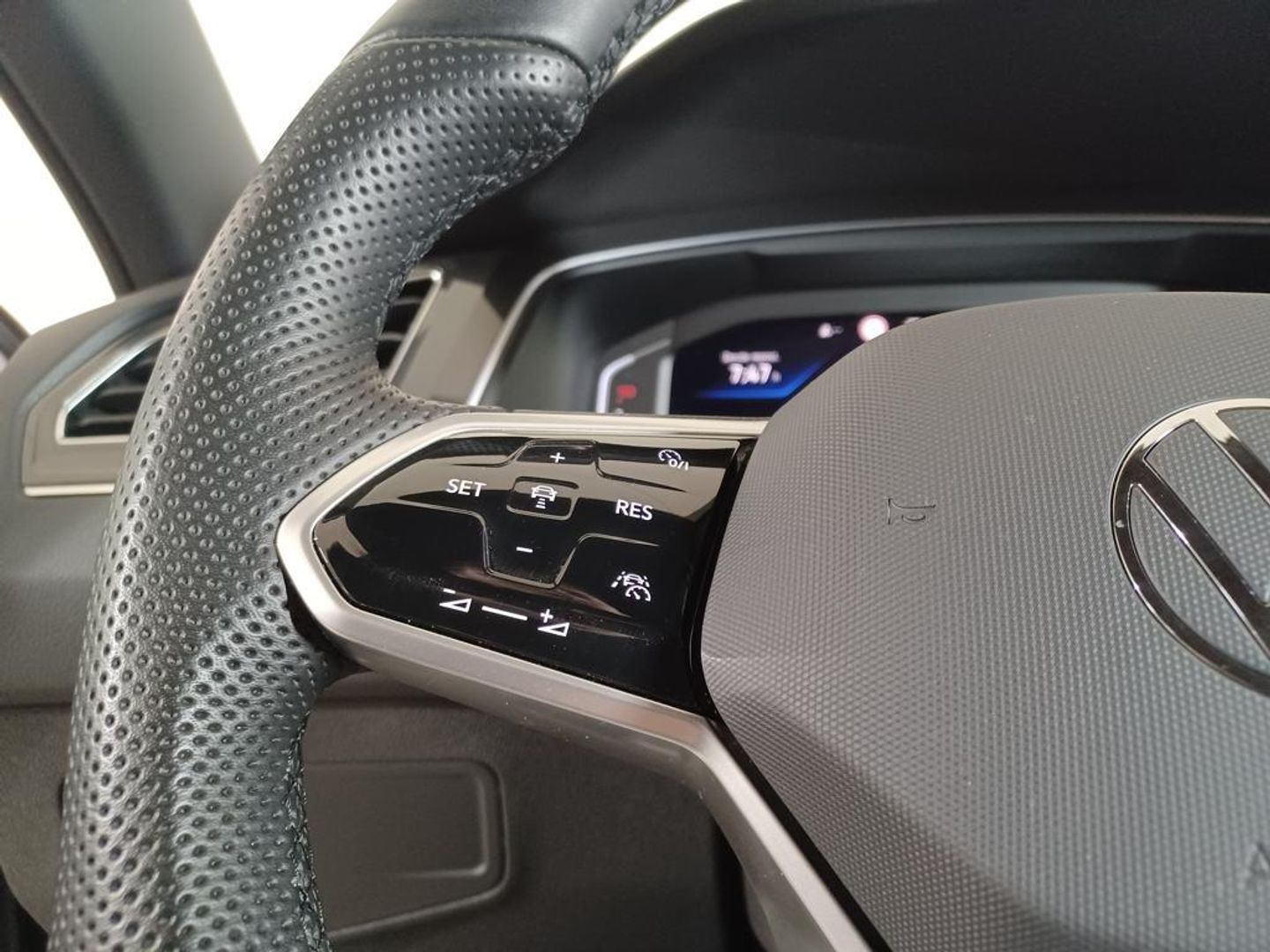 Volkswagen Tiguan R-Line 1.5 TSI 110 kW (150 CV) DSG