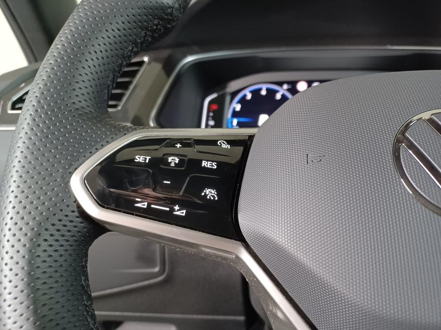 Volkswagen Tiguan R-Line 1.5 TSI 110 kW (150 CV) DSG