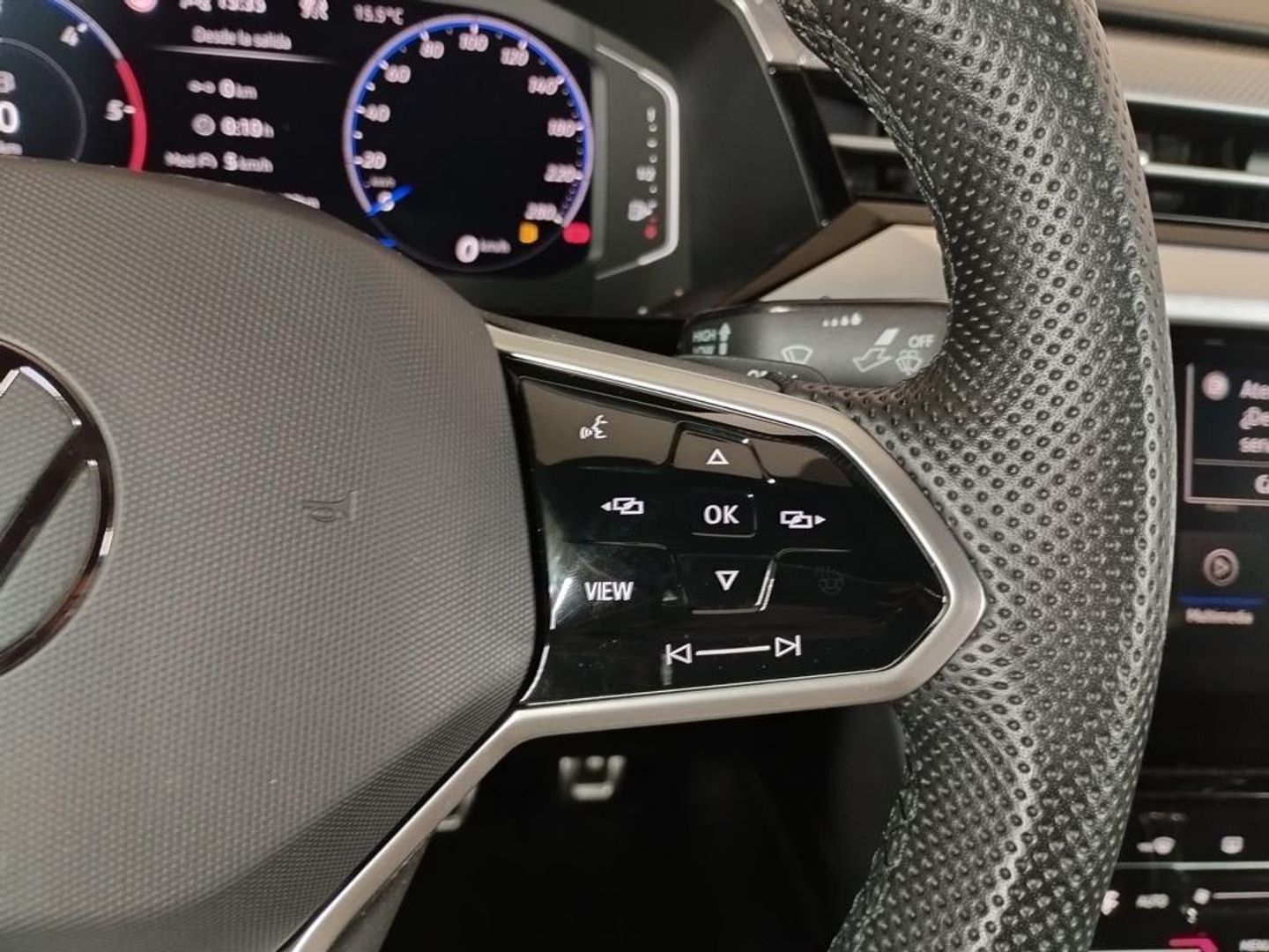Volkswagen Arteon R-Line 2.0 TDI 110 kW (150 CV) DSG