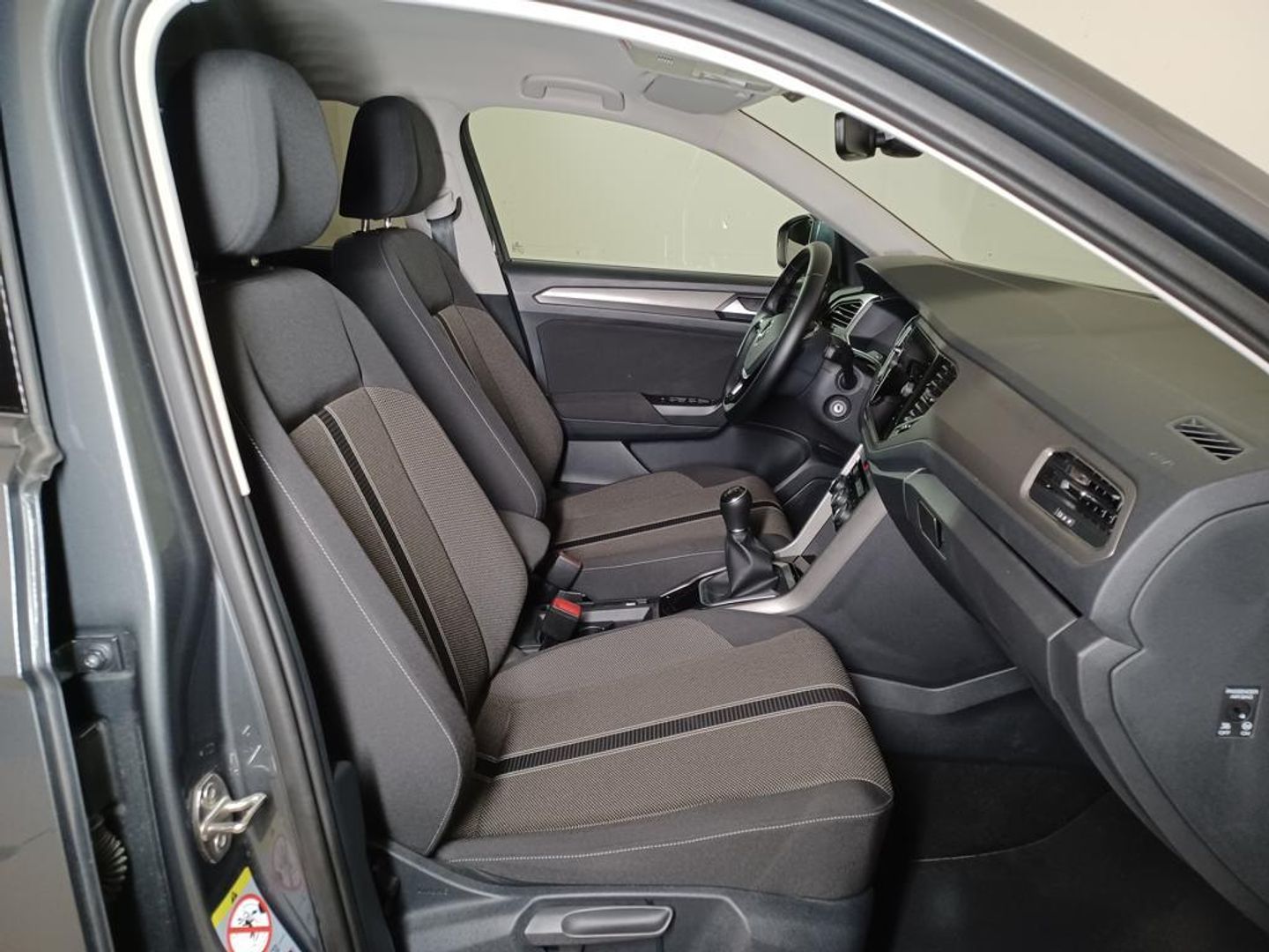 Volkswagen T-Roc Advance 1.0 TSI 81 kW (110 CV)