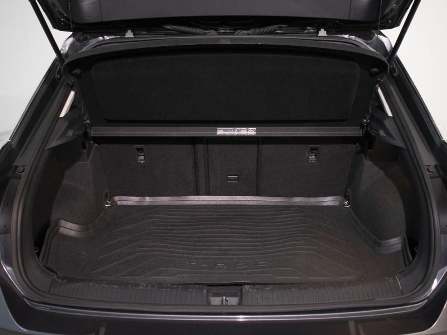 Volkswagen T-Roc Advance 1.0 TSI 81 kW (110 CV)