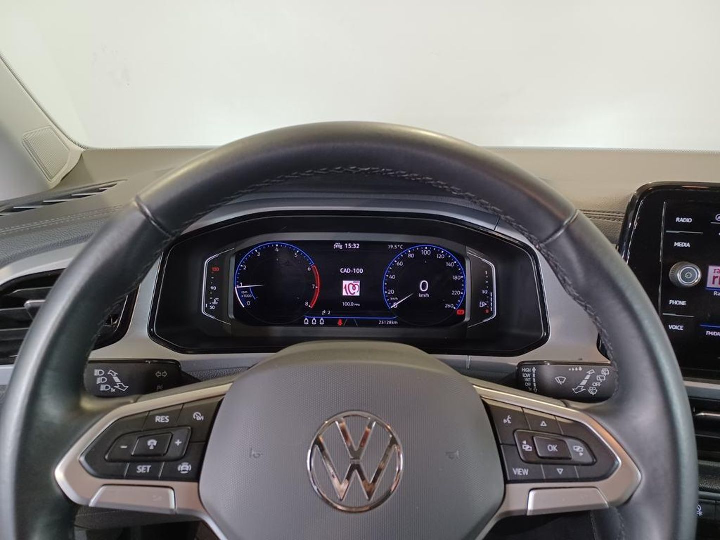 Volkswagen T-Roc Life 1.0 TSI 81 kW (110 CV)