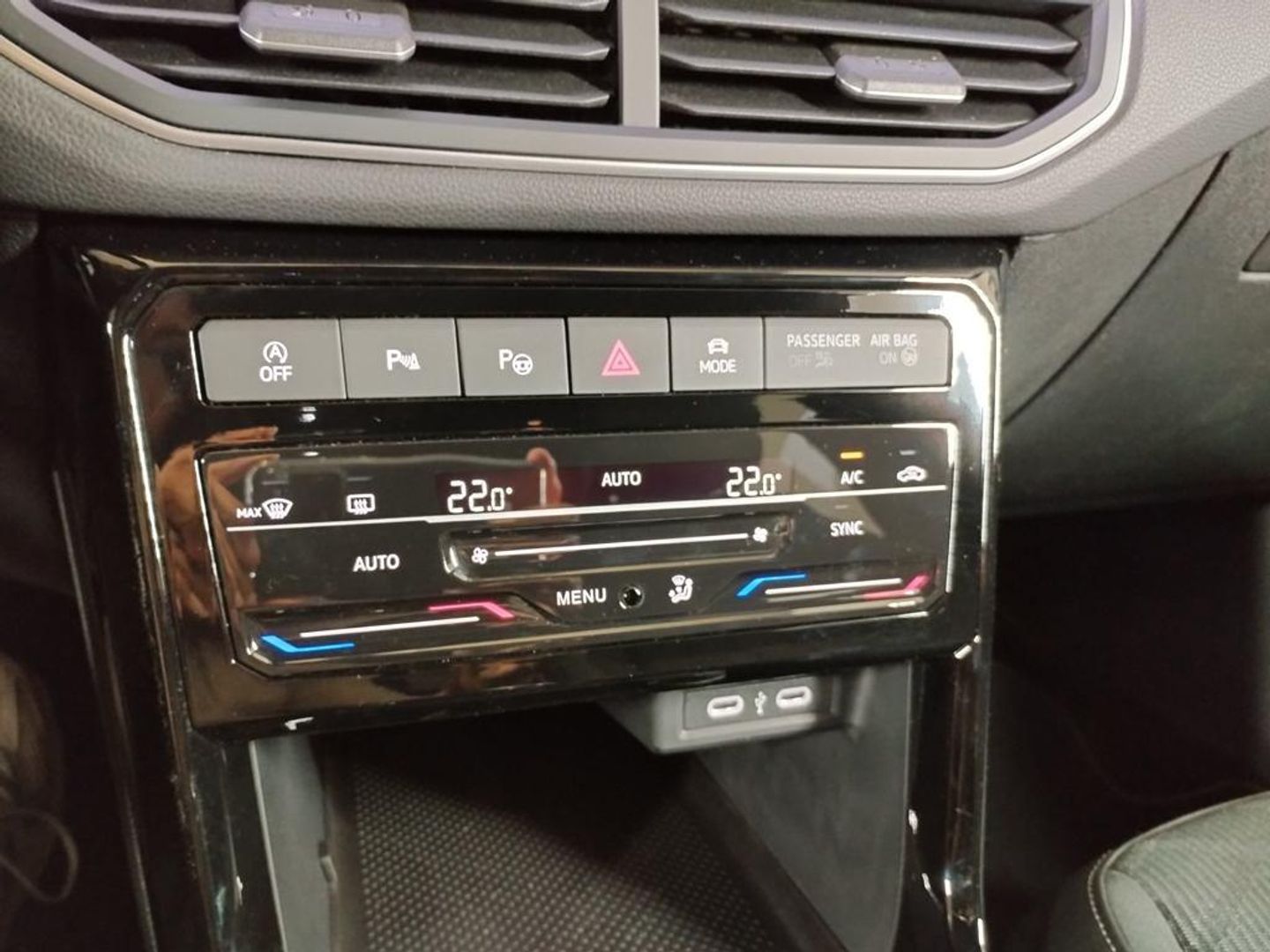 Volkswagen T-Cross R-Line 1.0 TSI 85 kW (116 CV) DSG