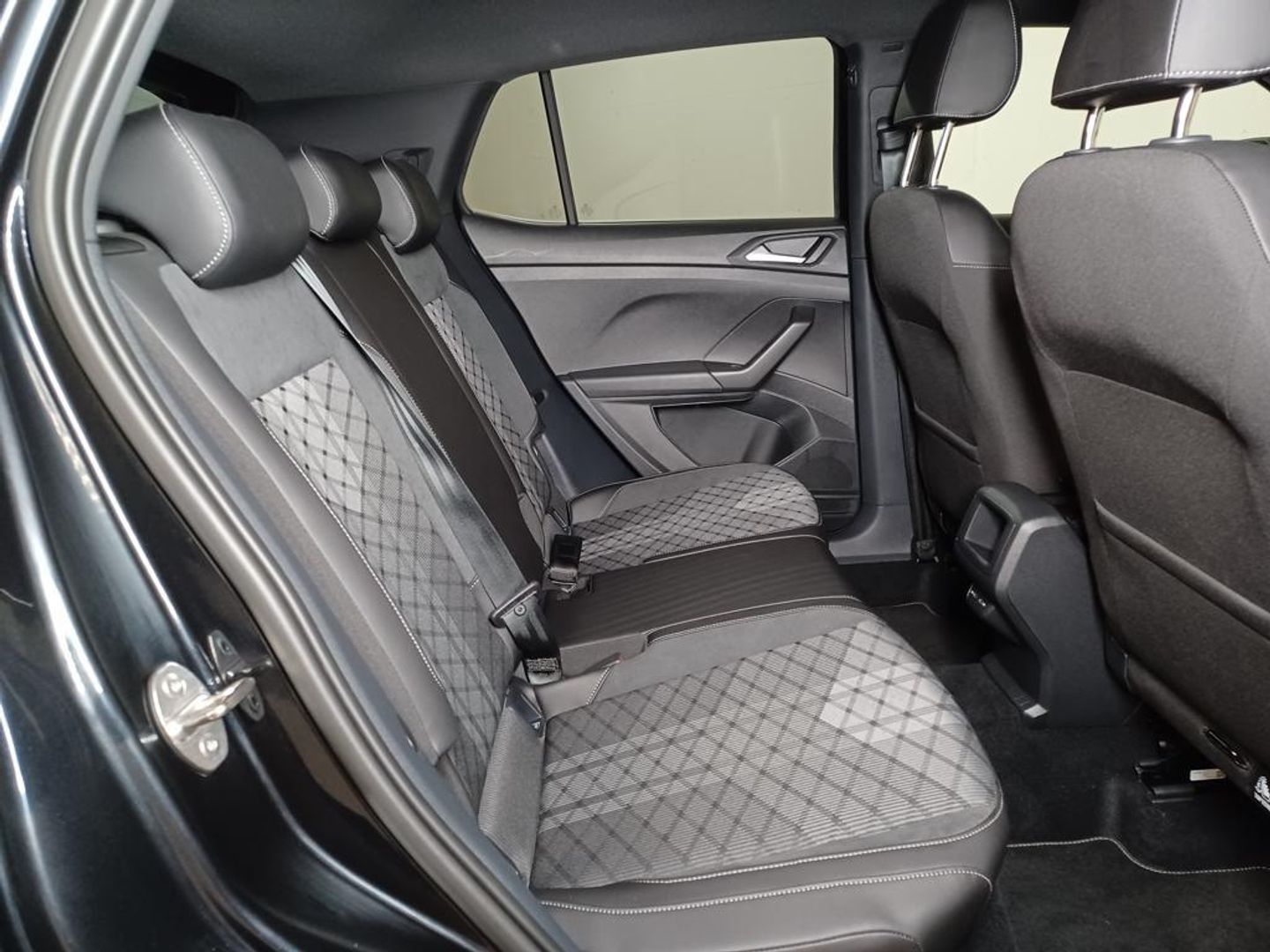 Volkswagen T-Cross R-Line 1.0 TSI 85 kW (116 CV) DSG