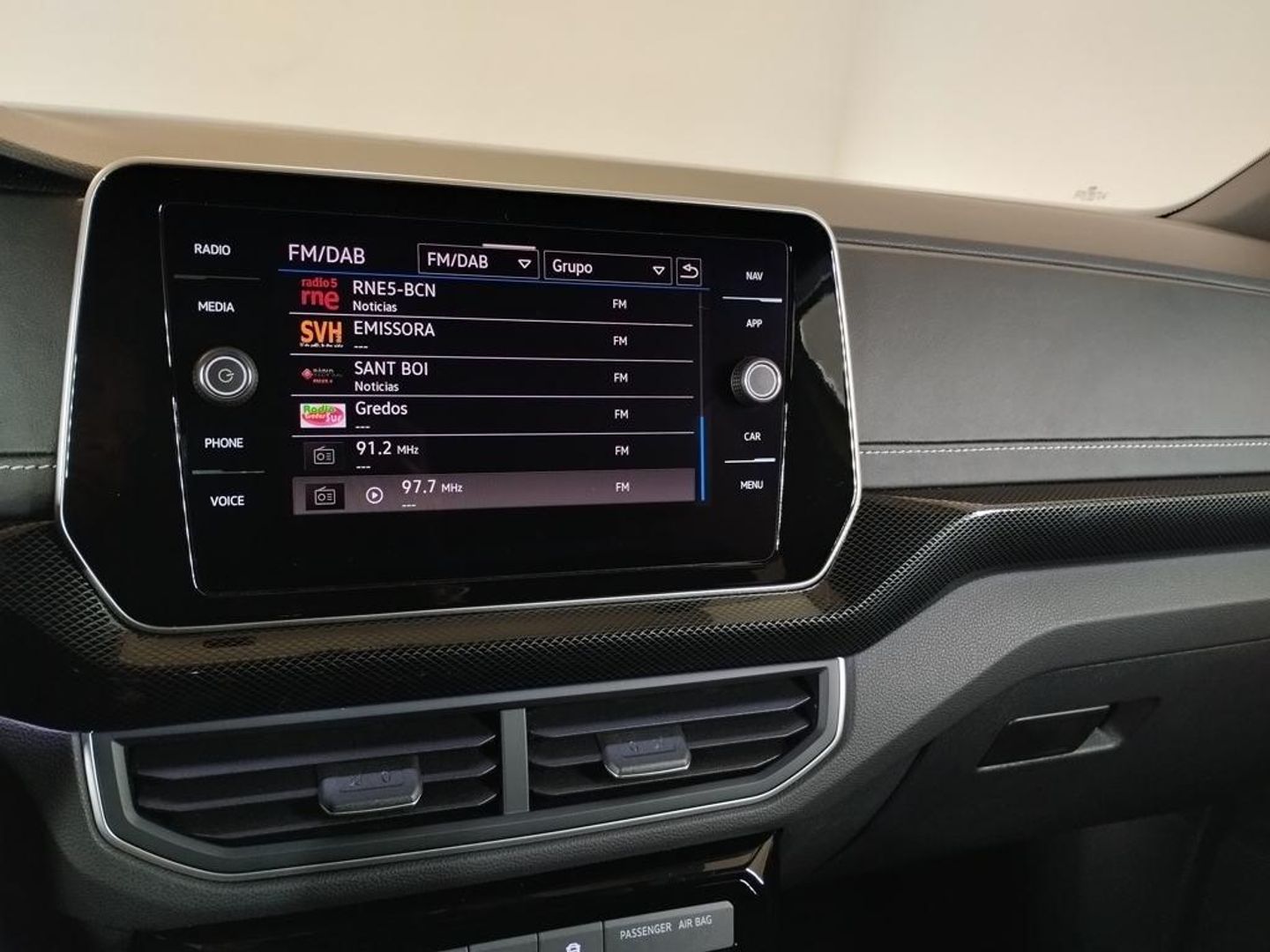 Volkswagen T-Cross R-Line 1.0 TSI 85 kW (116 CV) DSG