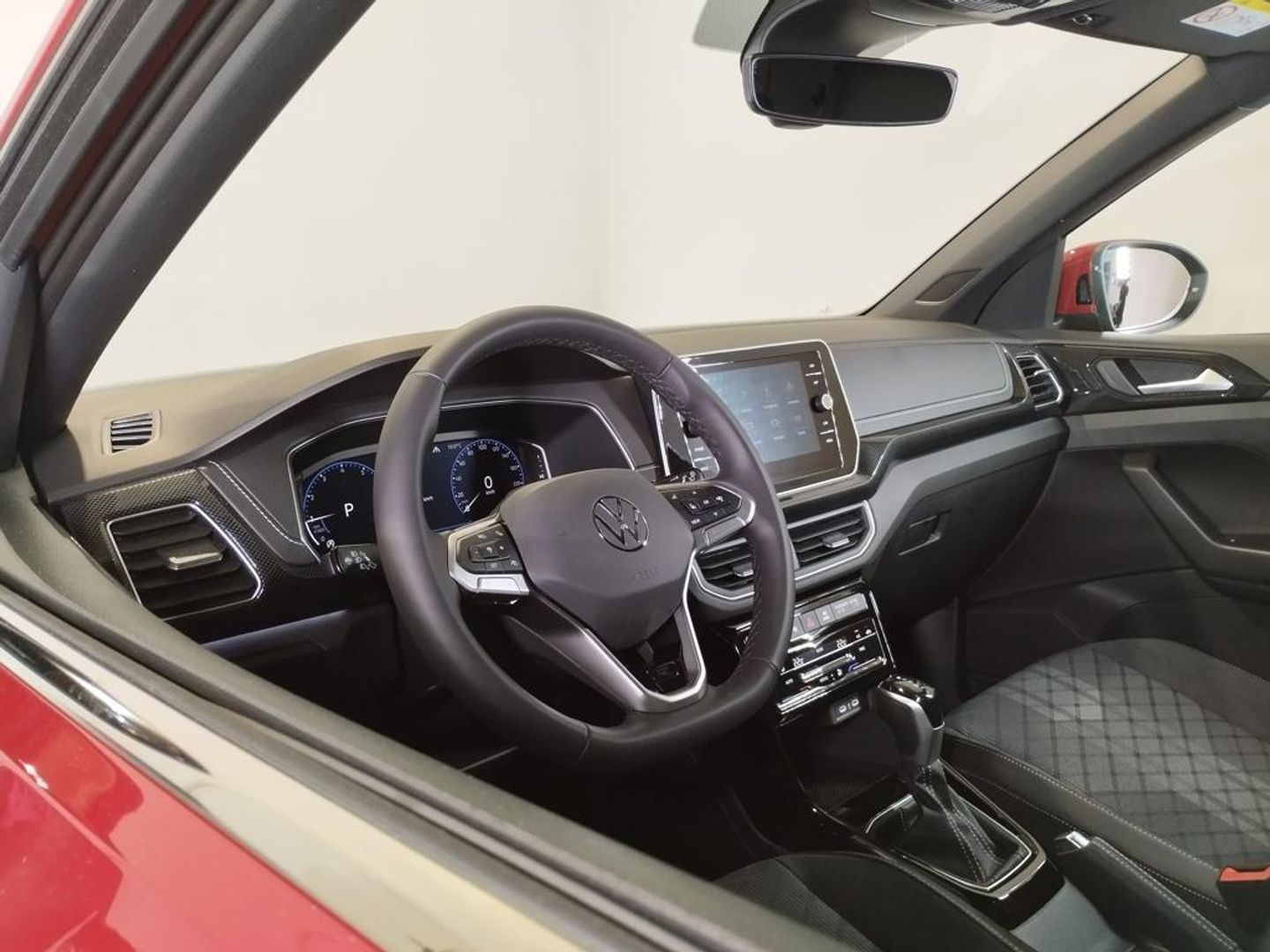 Volkswagen T-Cross R-Line 1.0 TSI 85 kW (116 CV) DSG
