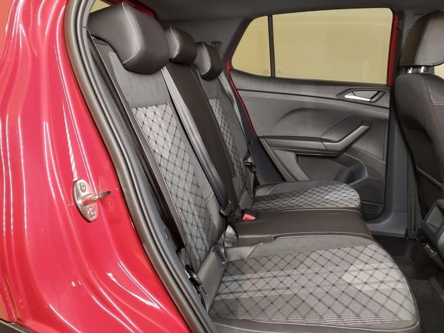 Volkswagen T-Cross R-Line 1.0 TSI 85 kW (116 CV) DSG