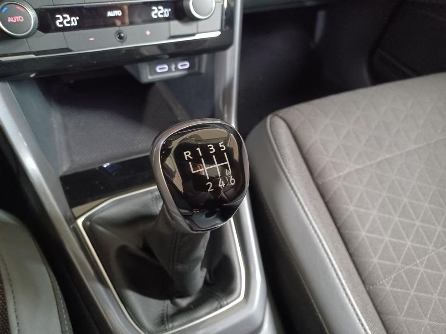 Volkswagen T-Cross Sport 1.0 TSI 81 kW (110 CV)