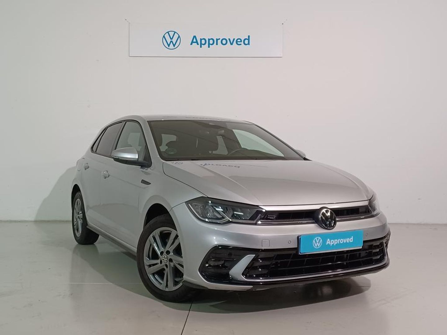 Volkswagen Polo R-Line 1.0 TSI 85 kW (115 CV) DSG Gris Plata Compact